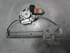 Foto de ELEVALUNAS TRASERO IZQUIERDO NISSAN X-TRAIL (T30) 2.2 16V Turbodiesel CAT (114 CV / 84 KW) referencia 8073189913