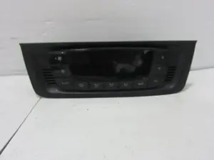 Foto de MANDO CLIMATIZADOR SEAT IBIZA BERLINA (6J5) 1.6 TDI (105 CV / 77 KW) referencia 6J0820043A foto 2