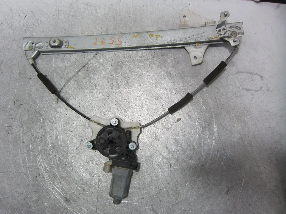 Foto de ELEVALUNAS DELANTERO DERECHO HYUNDAI I20 (GB) 1.2 16V CAT (84 CV / 62 KW) referencia 82404C7010