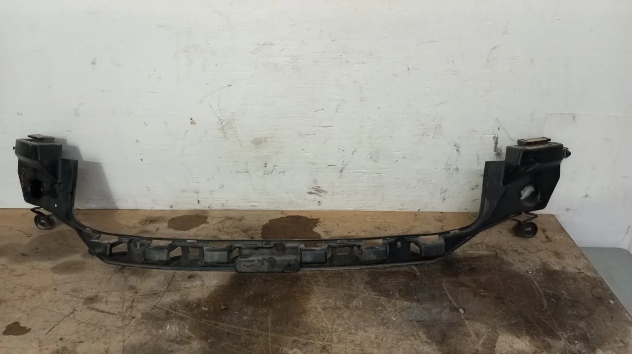 Foto de SOPORTE PARAGOLPES TRASERO JAGUAR XF 2.0 Diesel CAT (163 CV / 120 KW) referencia GX6317E855A