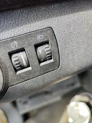 Foto de INTERRUPTOR VOLKSWAGEN CADDY (2K)(02.2004) 1.9 TDI (BSU) (75 CV / 55 KW)
