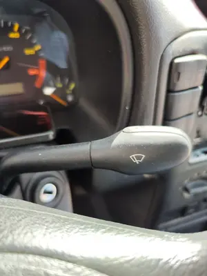 Foto de MANDO LIMPIA SEAT IBIZA (6K1) 1.4  (60 CV / 44 KW)