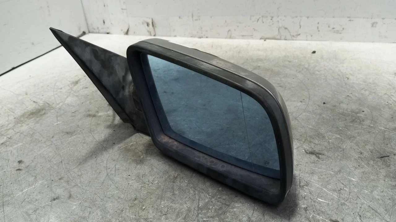 Foto de RETROVISOR DERECHO BMW SERIE 5 BERLINA (E60) 2.5 24V Turbodiesel CAT (177 CV / 130 KW) referencia 010748