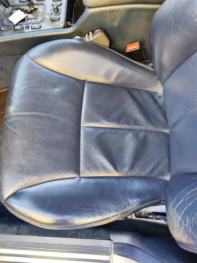 Foto de ASIENTO DELANTERO IZQUIERDO MERCEDES-BENZ CLASE E (BM 210) BERLINA 3.0 Turbodiesel CAT (177 CV / 130 KW)