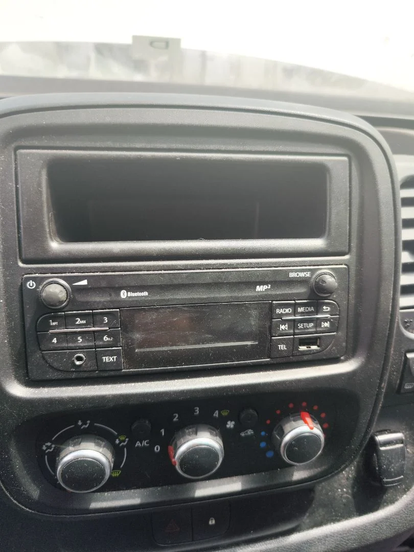 Foto de SISTEMA AUDIO / RADIO CD FIAT TALENTO FURGÓN (296) 2.0 Turbodiesel Ecojet (119 CV / 88 KW)