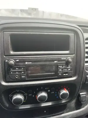 Foto de SISTEMA AUDIO / RADIO CD FIAT TALENTO FURGÓN (296) 2.0 Turbodiesel Ecojet (119 CV / 88 KW)
