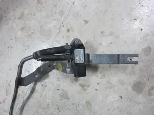 Foto de SENSOR PRESION PORSCHE CAYENNE (TIPO 92A) referencia 059906051A