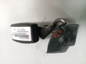 Foto de ENGANCHE CINTURON DELANTERO DERECHO KIA PICANTO (SA)