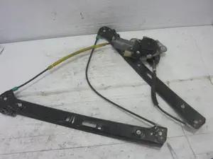 Foto de ELEVALUNAS DELANTERO IZQUIERDO BMW SERIE 3 BERLINA (E46) 1.9 CAT (118 CV / 87 KW) referencia 51337020659