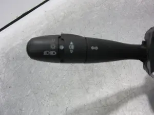 Foto de MANDO MULTIFUNCION PEUGEOT 207 1.4 (73 CV / 54 KW) referencia 96630732XT foto 4