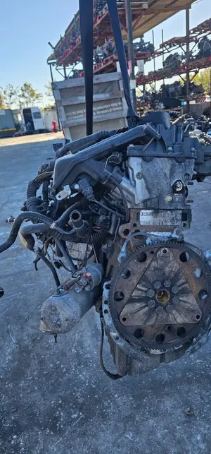 Foto de MOTOR COMPLETO BMW SERIE 3 BERLINA (E46) 3.0 24V Turbodiesel CAT (184 CV / 135 KW) foto 3