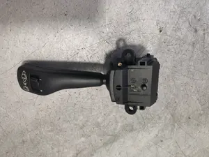 Foto de MANDO LIMPIA BMW SERIE 3 BERLINA (E46) 3.0 24V Turbodiesel CAT (184 CV / 135 KW) referencia 01204000