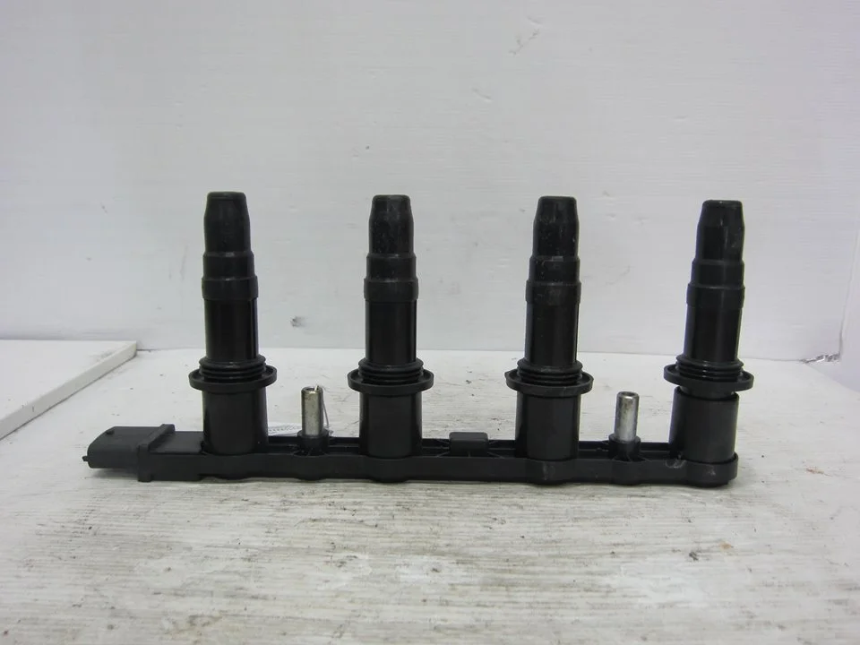Foto de BOBINA ENCENDIDO CITROEN C5 BERLINA 2.2 HDi FAP CAT (4HX / DW12ED4) (133 CV / 98 KW) referencia BREMI20470