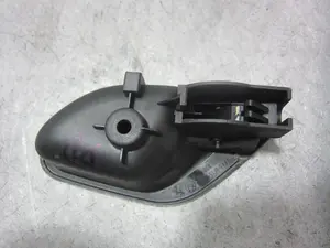 Foto de MANETA INTERIOR DELANTERA DERECHA BMW SERIE 3 COMPACTO (E46) M47N204D4 referencia 7002020 foto 2
