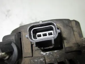 Foto de ALTERNADOR FORD FOCUS BERLINA (CAK) referencia 63321823 foto 3