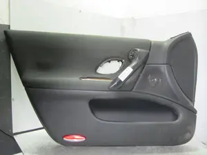 Foto de GUARNECIDO PUERTA DELANTERA IZQUIERDA RENAULT LAGUNA II (BG0) 1.9 dCi Diesel FAP CAT (110 CV / 81 KW) referencia 8200668387