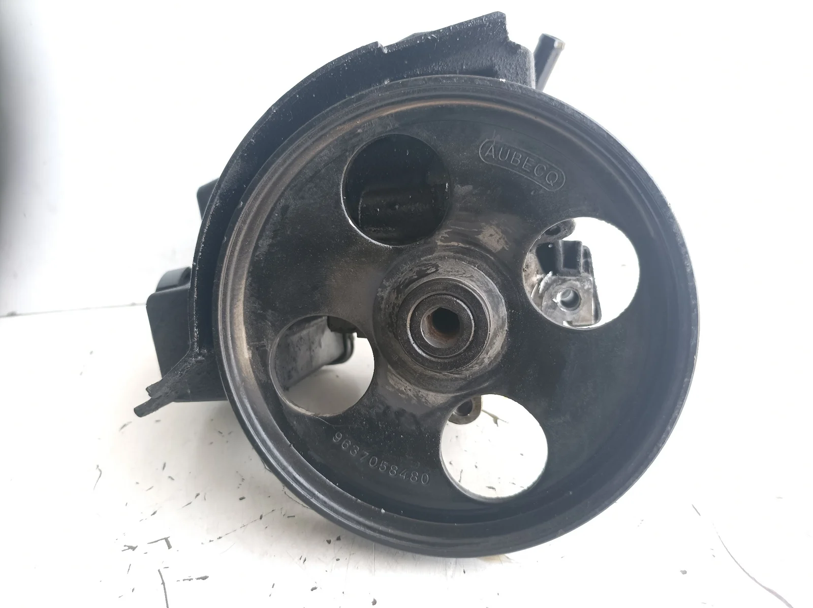 Foto de BOMBA DIRECCION PEUGEOT 206 CC CABRIO-COUPÉ referencia 9637058480