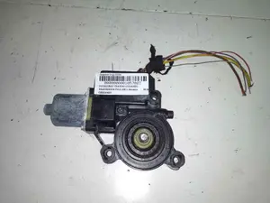 Foto de ELEVALUNAS TRASERO IZQUIERDO VOLKSWAGEN POLO V (6R1) 1.4 FSI (86 CV / 63 KW) referencia E850201004