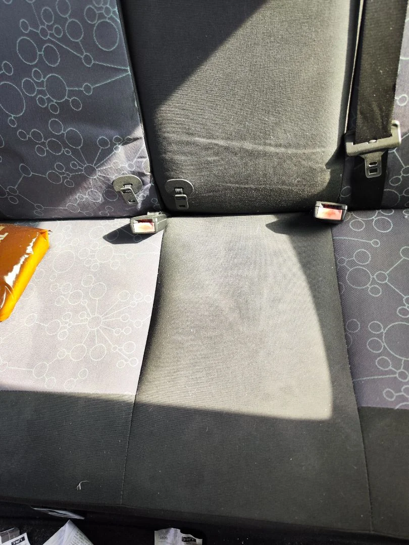 Foto de ENGANCHE CINTURON TRASERO DERECHO FORD FIESTA (CBK) 1.4 TDCi CAT (68 CV / 50 KW)