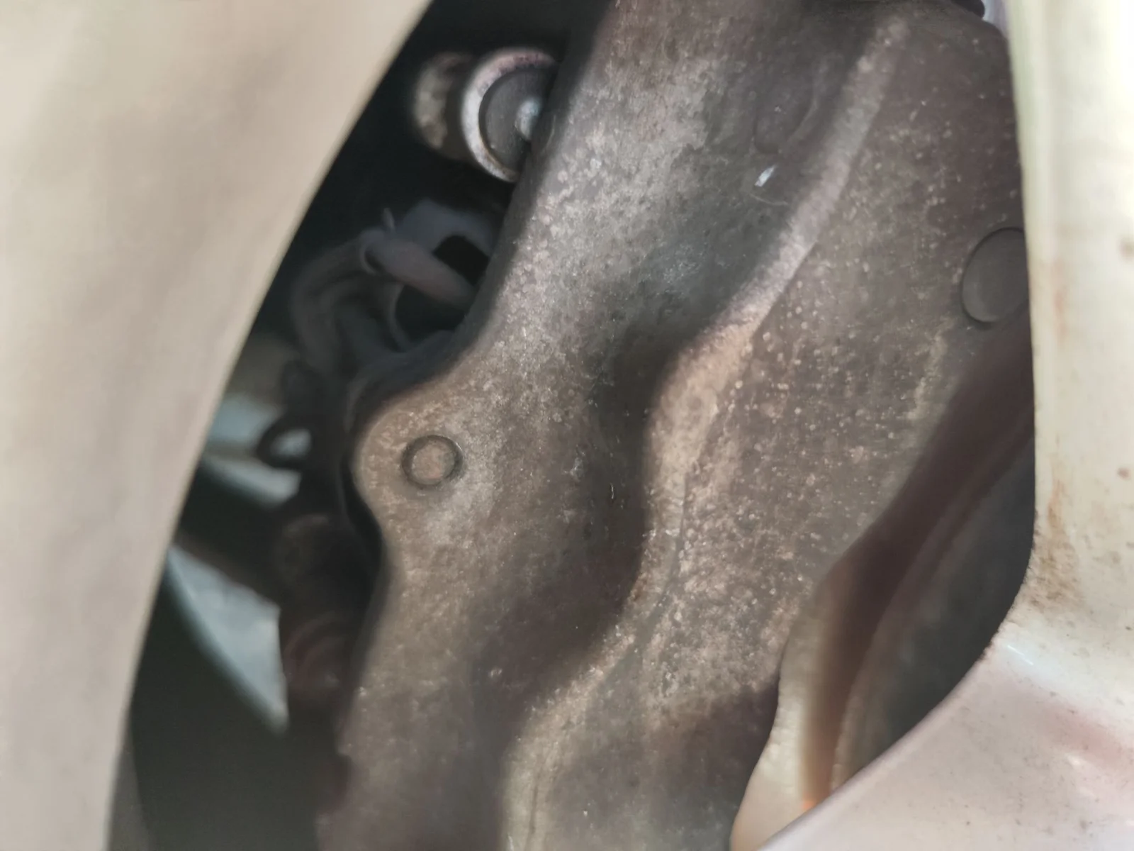 Foto de PINZA DE FRENO DELANTERA IZQUIERDA AUDI Q7 (4L) 3.0 V6 24V TDI (233 CV / 171 KW) referencia 7L6615149