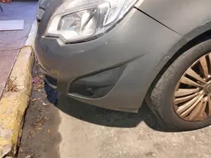 Foto de PARAGOLPES DELANTERO OPEL MERIVA B foto 2