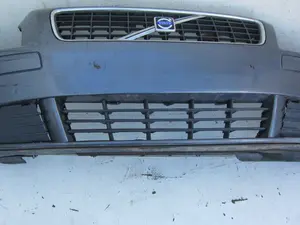 Foto de PARAGOLPES DELANTERO VOLVO S40 BERLINA 2.5 20V Turbo CAT (220 CV / 162 KW) referencia 4B02009474475 foto 9