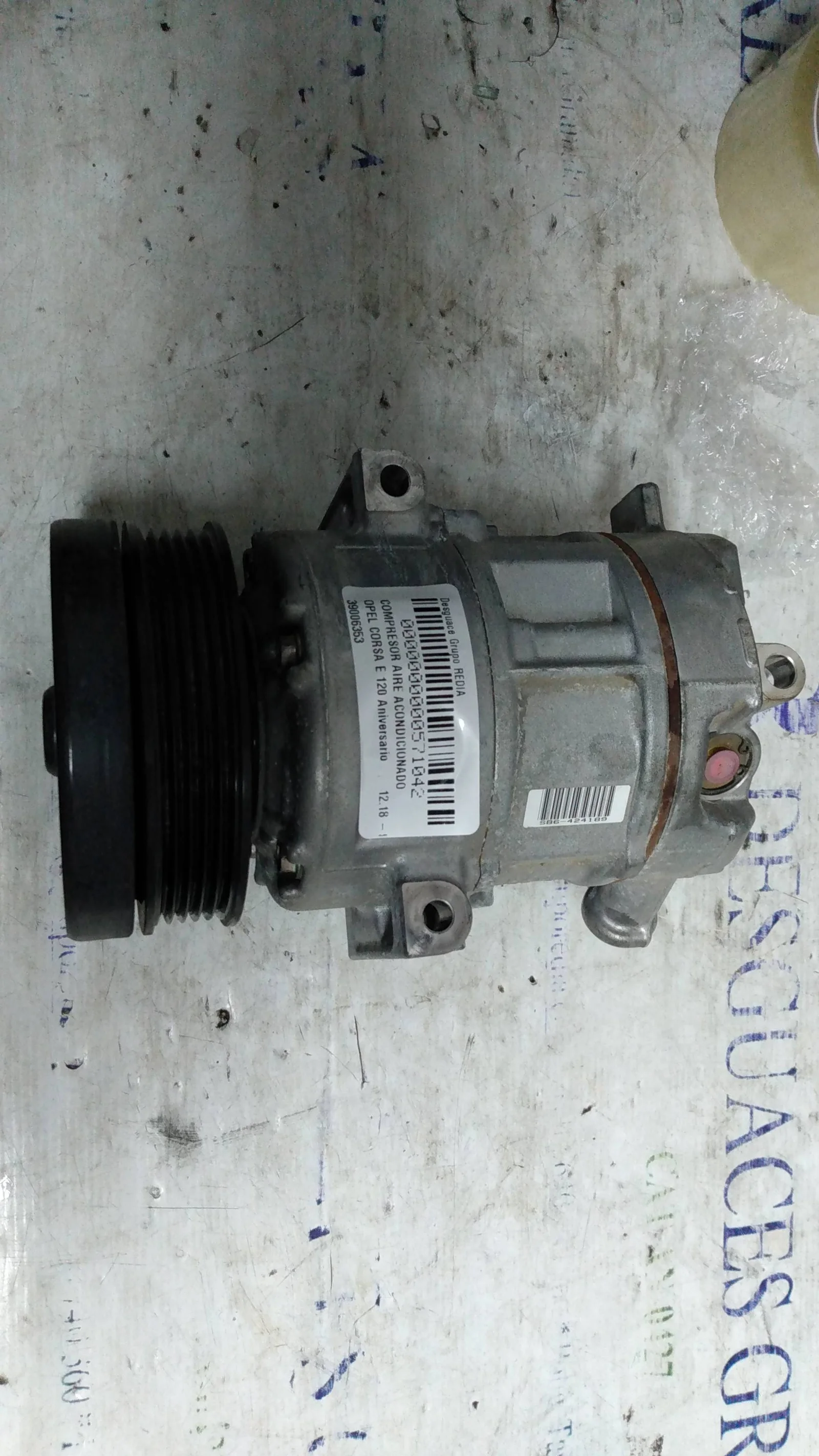 Foto de COMPRESOR AIRE ACONDICIONADO OPEL CORSA E 1.4 (90 CV / 66 KW) referencia 39006353