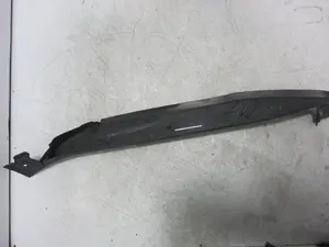 Foto de MOLDURA PORSCHE MACAN (95BA) referencia 95B854777B foto 2
