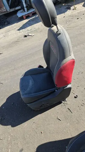 Foto de ASIENTO DELANTERO IZQUIERDO FIAT 500X (334) 2.0 16V Multijet CAT (140 CV / 103 KW) foto 6