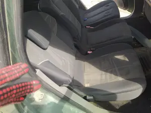Foto de ASIENTOS TRASERO IZQUIERDO RENAULT SCENIC II (JM) 1.5 dCi Diesel (101 CV / 74 KW) referencia 7701055925 foto 3