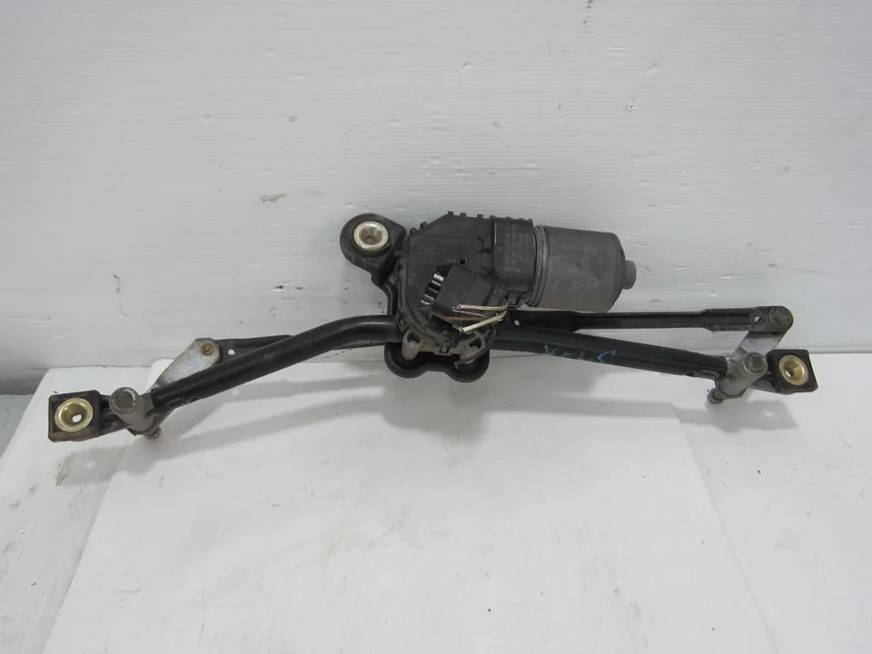 Foto de MOTOR LIMPIA DELANTERO JAGUAR X-TYPE 3.0 V6 24V CAT (230 CV / 169 KW) referencia 1X4317508AA