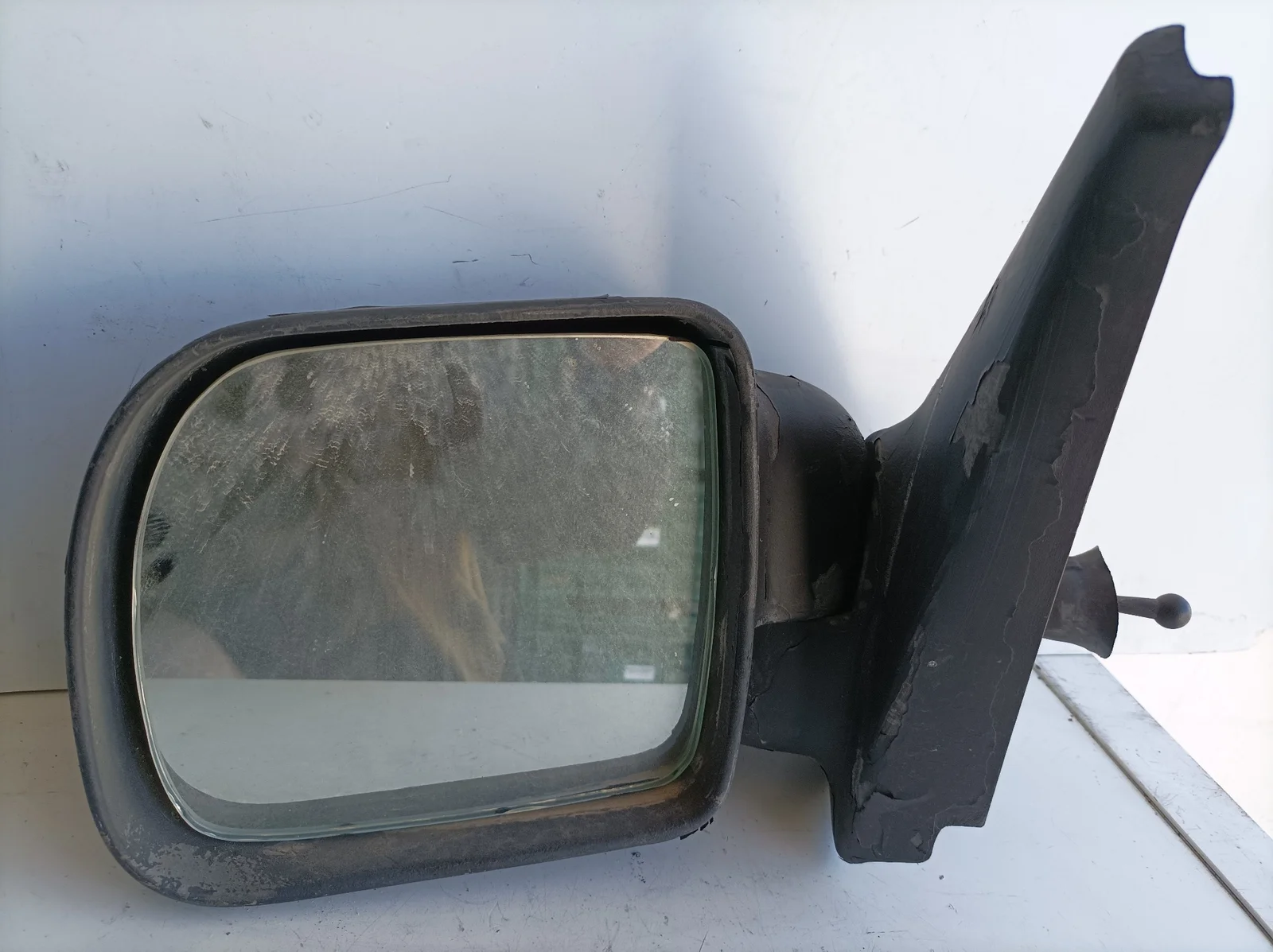 Foto de RETROVISOR IZQUIERDO RENAULT KANGOO I (F/KC0) 1.9 Diesel (64 CV / 47 KW) referencia 7700304830