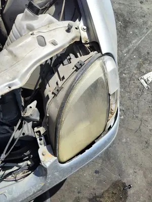 Foto de FARO IZQUIERDO MERCEDES-BENZ SLK (BM 170) ROADSTER 2.0 16V CAT (136 CV / 100 KW) referencia A1708202361 foto 2