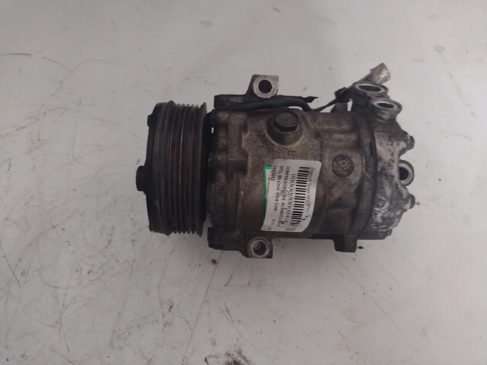 Foto de COMPRESOR AIRE ACONDICIONADO OPEL MERIVA 1.7 16V CDTI (101 CV / 74 KW) referencia 24421642