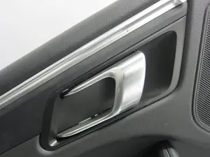 Foto de MANETA INTERIOR TRASERA IZQUIERDA PORSCHE MACAN (95BA) referencia 95B837019