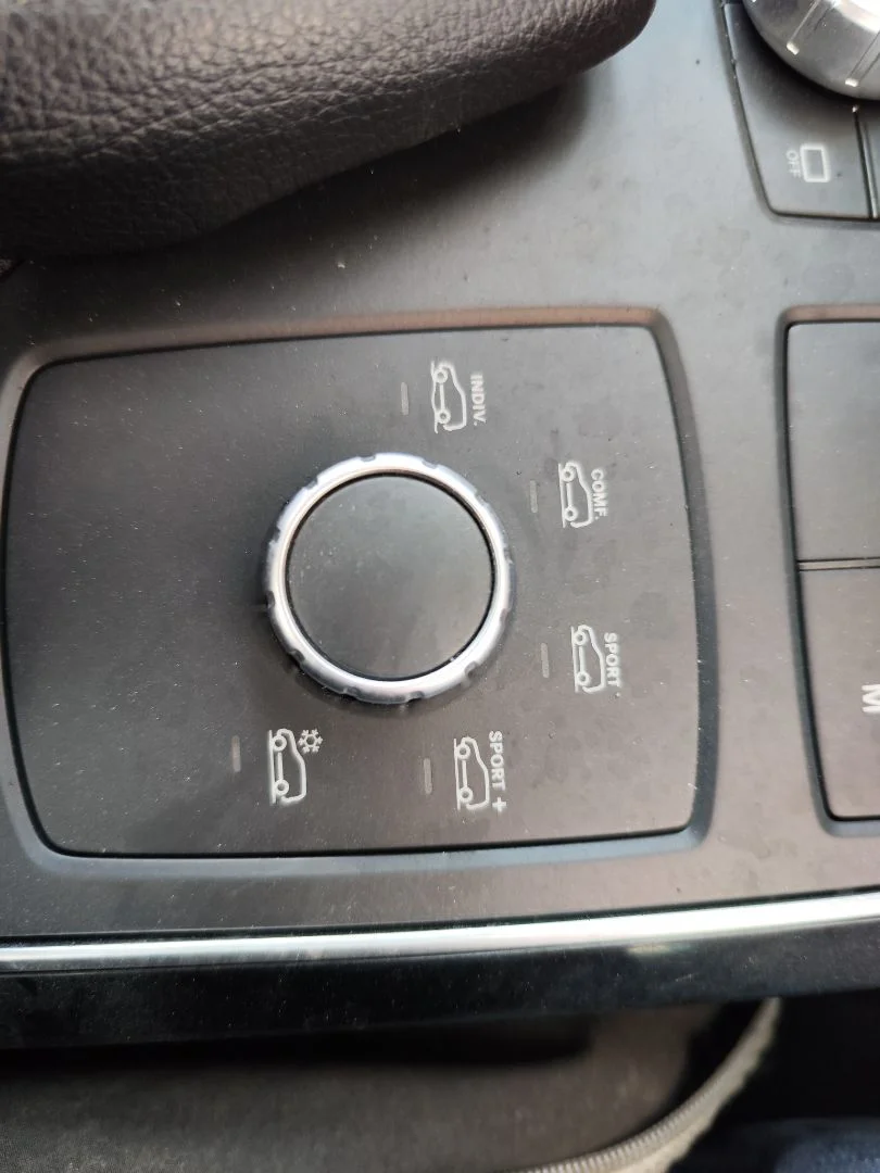 Foto de MANDO CONTROL SUSPENCION MERCEDES-BENZ CLASE GLE (BM 292) COUPE 3.0 CAT (390 CV / 287 KW) referencia YCA20119