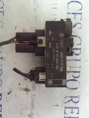 Foto de CAJA PRECALENTAMIENTO VOLKSWAGEN GOLF IV BERLINA (1J1)(10.1997) referencia 6K0919506