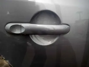Foto de MANETA EXTERIOR TRASERA DERECHA VOLKSWAGEN TOURAN (1T2) 1.9 TDI (105 CV / 77 KW)