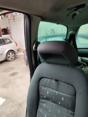 Foto de CINTURON SEGURIDAD TRASERO DERECHO VOLKSWAGEN SHARAN (7M6/7M9) 1.9 TDI (116 CV / 85 KW)