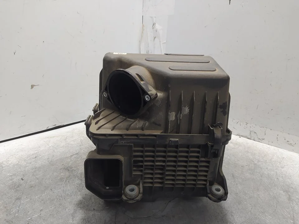 Foto de CAJA FILTRO AIRE SSANGYONG KORANDO 1.6 Turbodiesel CAT (136 CV / 100 KW) referencia 2311035100