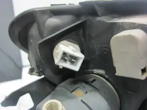 Foto de FARO IZQUIERDO PEUGEOT 206 1.6 16V CAT (109 CV / 80 KW) referencia 9640559580 foto 7