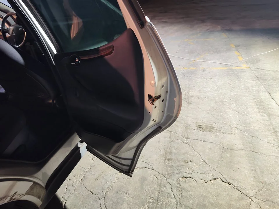 Foto de CERRADURA PUERTA TRASERA DERECHA MERCEDES-BENZ CLASE A (BM 168) 1.7 CDI Diesel CAT (95 CV / 70 KW) referencia 1687301535
