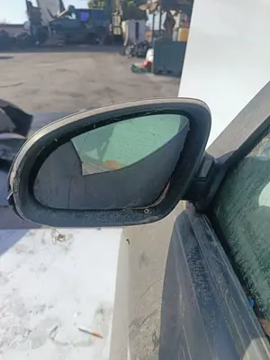Foto de RETROVISOR IZQUIERDO OPEL ASTRA J BERLINA 5P 1.7 16V CDTI (110 CV / 81 KW)