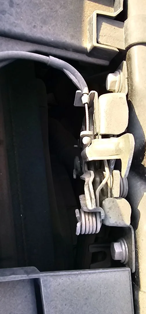 Foto de CERRADURA CAPO RENAULT KANGOO II (F/KW0) 1.5 dCi Diesel FAP (90 CV / 66 KW)