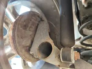 Foto de MANGUETA TRASERA IZQUIERDA RENAULT CLIO III 1.4 16V (98 CV / 72 KW)
