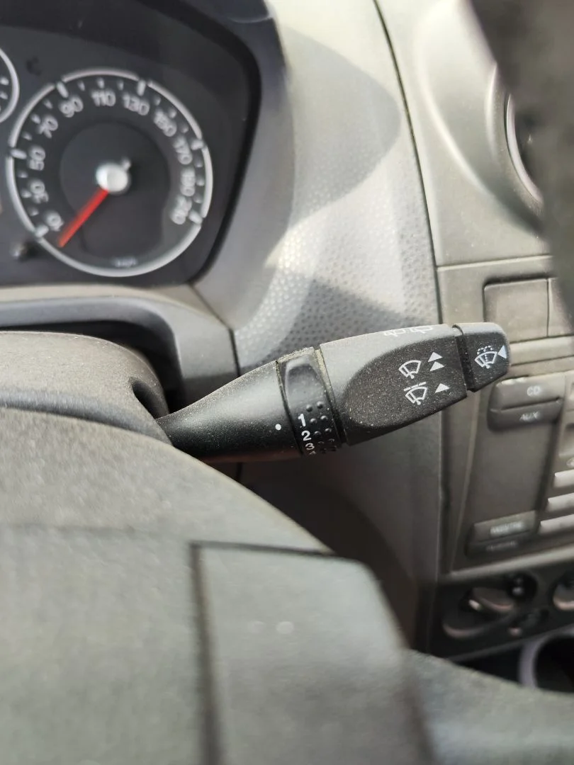 Foto de MANDO LIMPIA FORD FIESTA (CBK) 1.4 TDCi CAT (68 CV / 50 KW)
