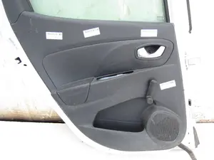 Foto de GUARNECIDO PUERTA TRASERA IZQUIERDA RENAULT CLIO IV foto 2