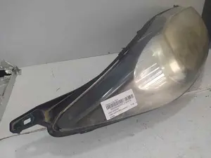 Foto de FARO DERECHO FORD FIESTA (CB1) 1.4 TDCi CAT (68 CV / 50 KW) referencia 247045 foto 3