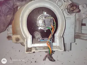 Foto de FARO DERECHO RENAULT TWINGO I (C06) referencia 7701036392 foto 4