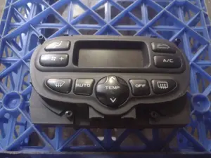 Foto de MANDO CLIMATIZADOR PEUGEOT 307 (S1)(04.2001) 2.0 HDi CAT (90 CV / 66 KW) referencia 281160303